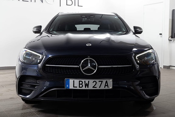 Mercedes-Benz E300 9 of 29