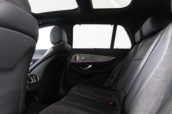 Mercedes-Benz E300 17 of 29