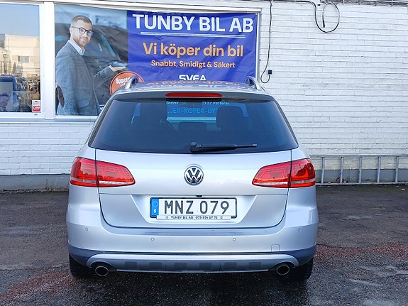 Volkswagen Passat Alltrack 5 of 5
