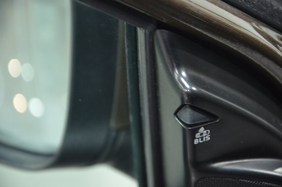 Volvo XC60 18 of 20