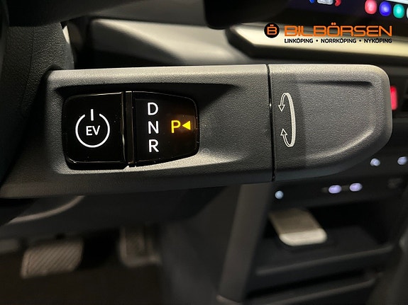 Kia PV5 11 of 17
