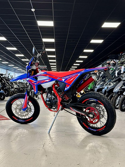 Beta RR 50 TRACK, Limited Edition Blue! 4 of 5