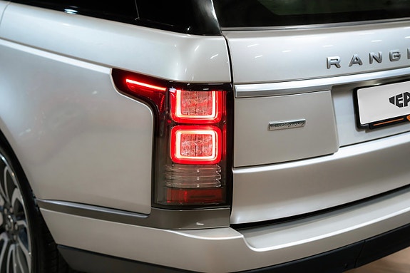 Land Rover Range Rover 11 of 30