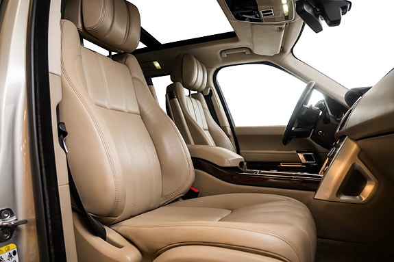 Land Rover Range Rover 23 of 30