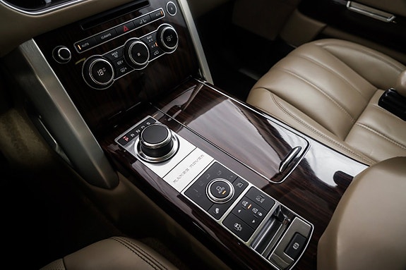 Land Rover Range Rover 20 of 30