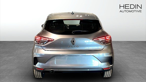 Renault Clio 7 of 11