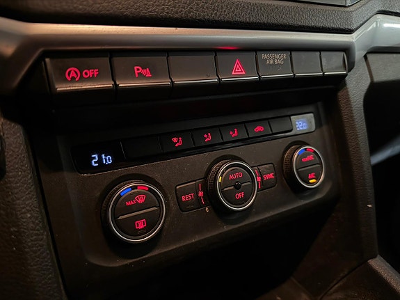 Volkswagen Amarok 20 of 23