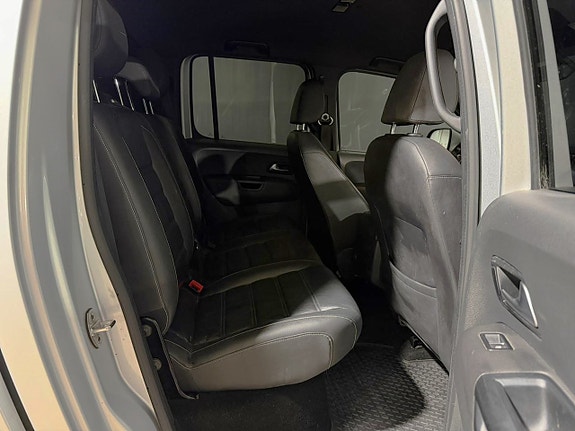Volkswagen Amarok 14 of 23