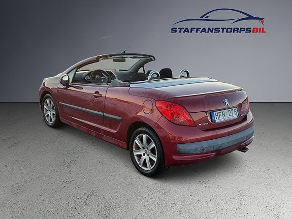 Peugeot 207 CC 11 of 13