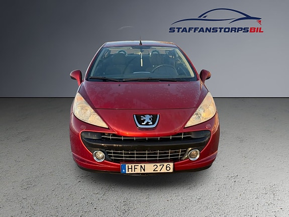 Peugeot 207 CC 2 of 13