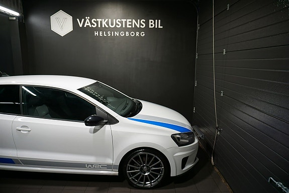 Volkswagen Polo 9 of 22