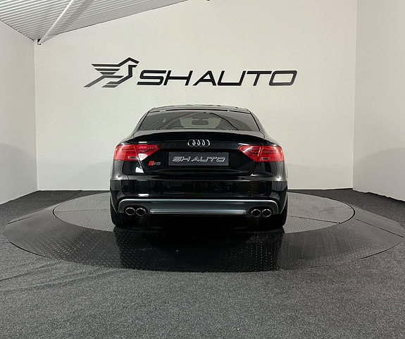 Audi S5 8 of 24