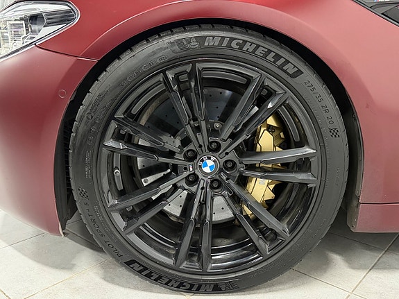 BMW M5 4 of 5
