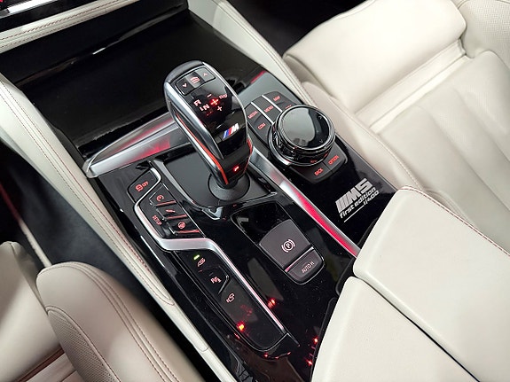 BMW M5 22 of 26