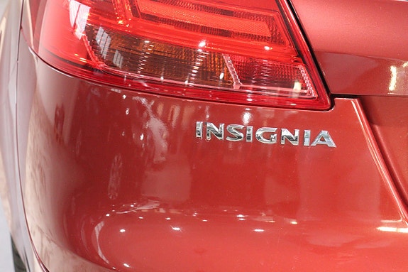Opel Insignia 12 of 19