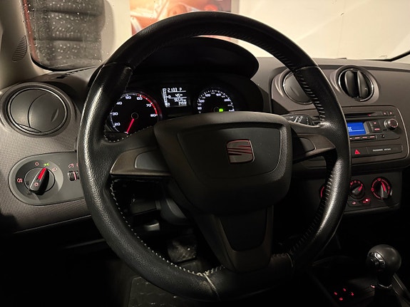 Seat Ibiza 12 of 14