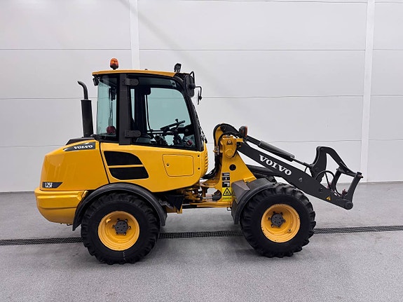 Volvo L25F