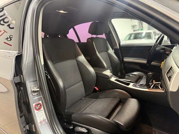 BMW 325d 11 of 12
