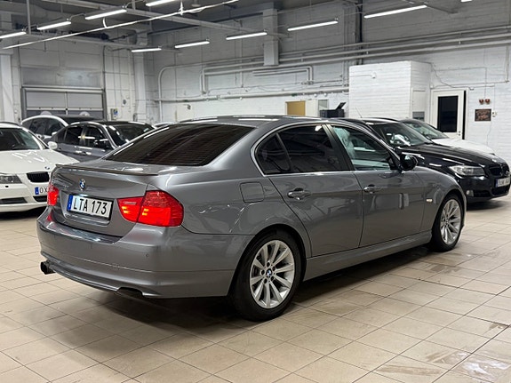 BMW 325d 5 of 5