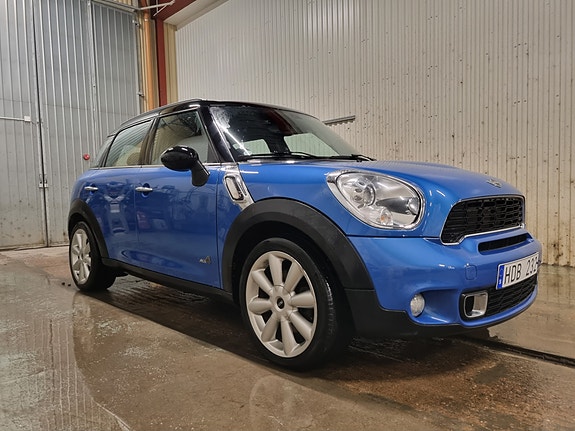 MINI Countryman Cooper S 3 of 5