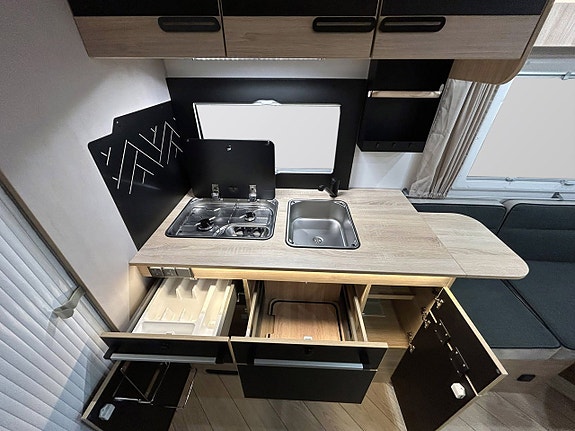 CHALLENGER 260 Graphite Edition 165hk AUT STOR FACE-TO-FACE Sittgrupp 12 of 27