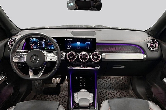 Mercedes-Benz EQB300 9 of 18