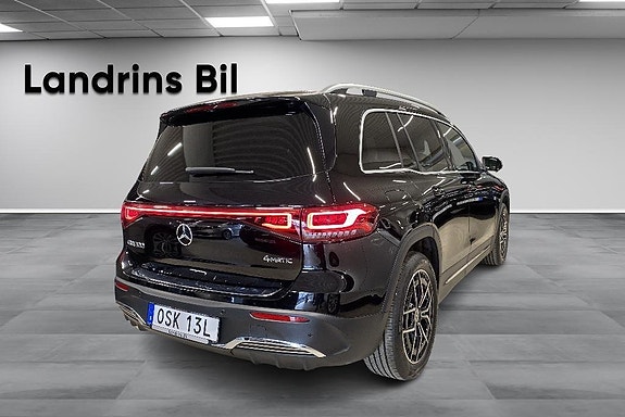 Mercedes-Benz EQB300 4 of 5