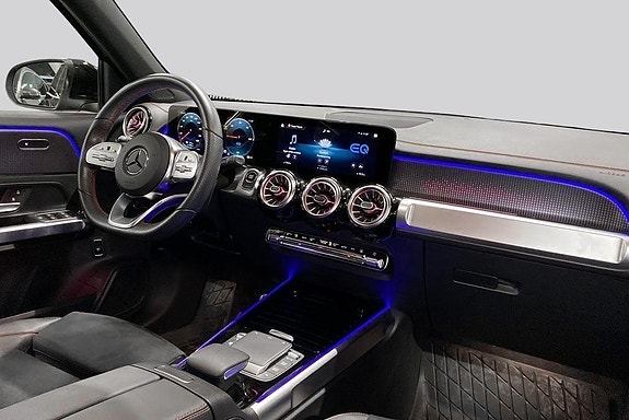 Mercedes-Benz EQB300 10 of 18