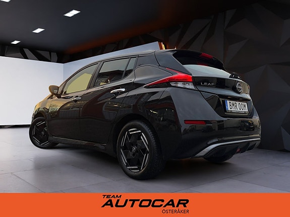 Nissan Leaf 4 of 16