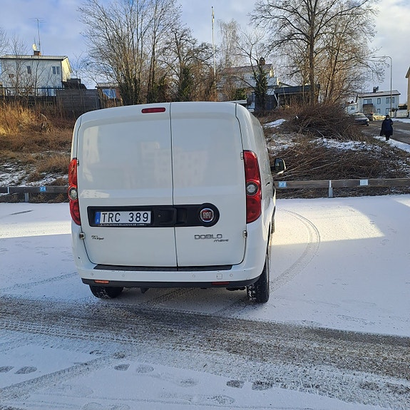Fiat Doblo 3 of 6
