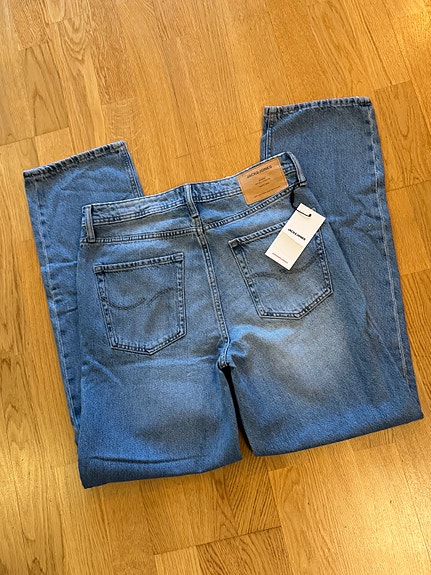 Product image 15 of 16
