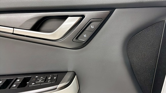 Kia EV6 11 of 15