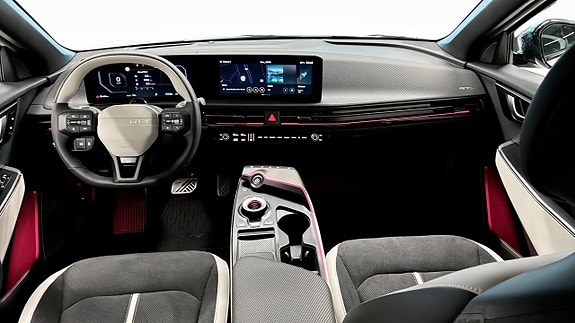 Kia EV6 4 of 15