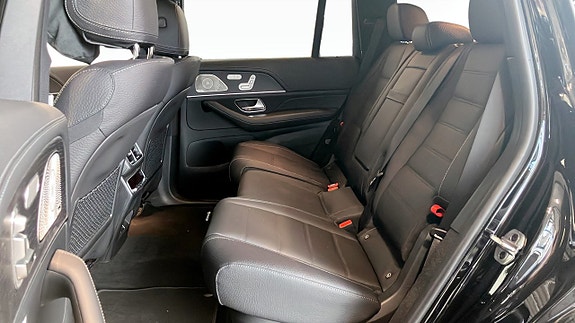 Mercedes-Benz GLS450 d 10 of 13