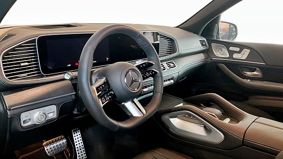 Mercedes-Benz GLS450 d 7 of 13