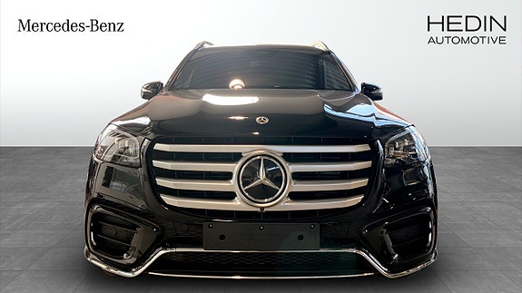 Mercedes-Benz GLS450 d 2 of 13