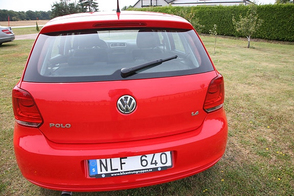 Volkswagen Polo 12 of 23