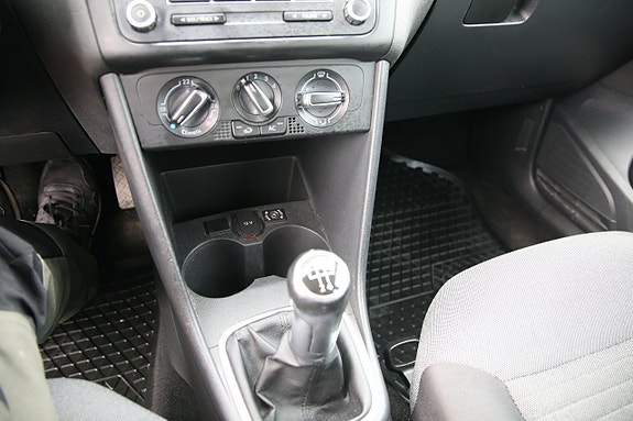 Volkswagen Polo 21 of 23