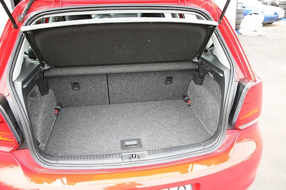 Volkswagen Polo 23 of 23