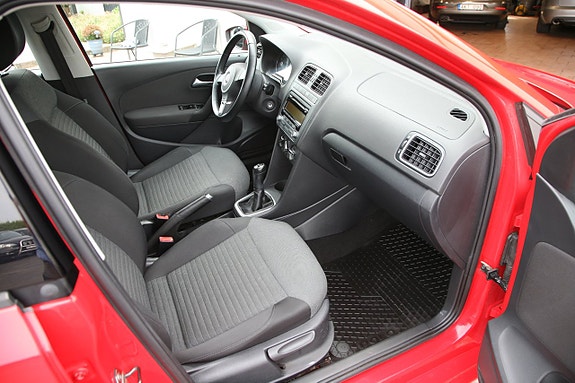 Volkswagen Polo 18 of 23