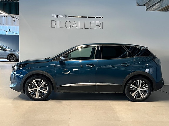 Peugeot 3008 3 of 5