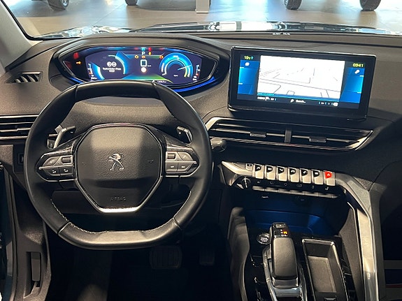 Peugeot 3008 16 of 24
