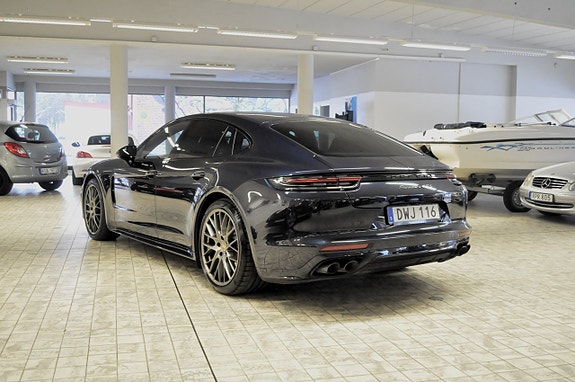 Porsche Panamera GTS 5 of 5