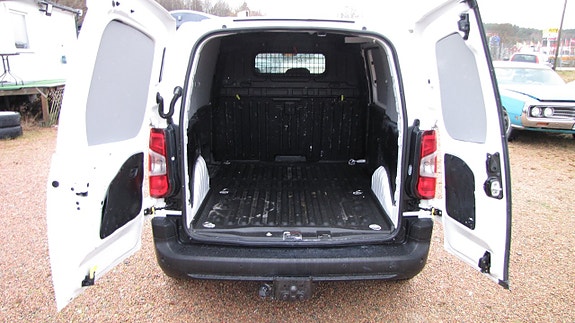 Peugeot Partner 8 of 8
