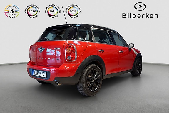 MINI Countryman Cooper 2 of 5
