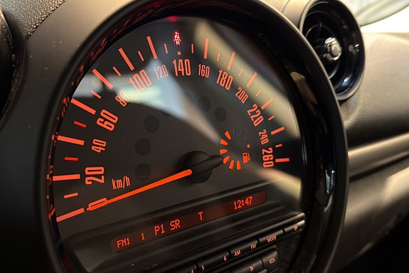 MINI Countryman Cooper 14 of 15