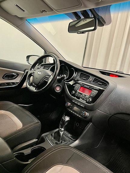 Kia Ceed 13 of 21