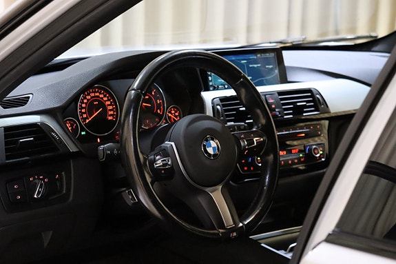 BMW 320 14 of 27