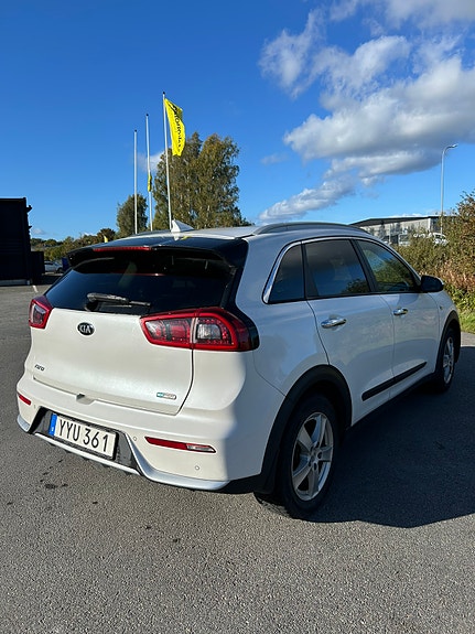 Kia Niro 3 of 5