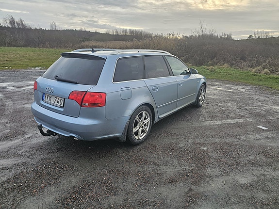 Audi A4 4 of 10